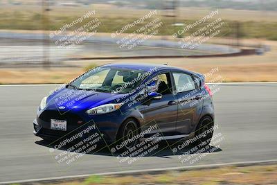 media/Jun-01-2025-VIP Trackdays (Sun) [[b20349723e]]/C Group/Session 2 (Turns 7 and 8)/